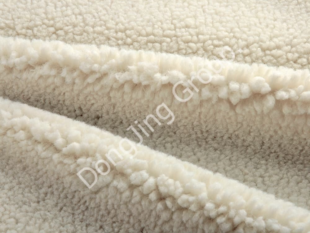 DS0003-Rodillo reciclado blanco faux fur fabric